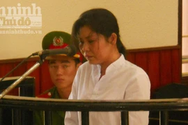 Lấy sổ đỏ nhà chồng để thế chấp để lấy tiền tiêu xài