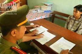 Thầy bói trừ tà xong, con bệnh lăn ra chết