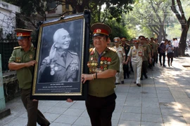 Lễ viếng Đại tướng Võ Nguyên Giáp tại nhà riêng chỉ đến 18h ngày 10-10