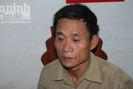 Bị truy nã vẫn thản nhiên cùng người tình đi du hí