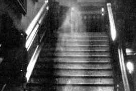 Những hồn ma bí ẩn ngự trị tại Tháp London