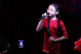 Phương Mỹ Chi bất ngờ lọt vào top 10 đề cử giải thưởng Nghệ sĩ của năm