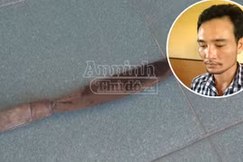 Rượu say, điên cuồng vác dao chạy khắp xóm, chém hàng loạt người 