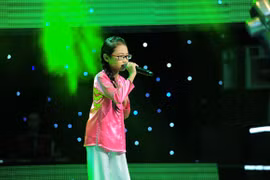 “Quê em mùa nước lũ” trở lại vị trí dẫn đầu