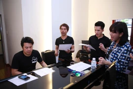 Thanh Bùi hứa hẹn cùng bộ tứ Idol "đốt cháy" sân khấu Vietnam Idol