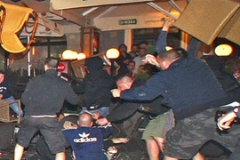 Hỗn chiến trong quán bar Monaco, một người thiệt mạng