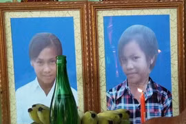 Đi bắt ốc, 3 học sinh đuối nước thương tâm