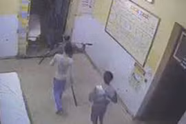 Bị chém chết chỉ vì hộp kẹo cao su