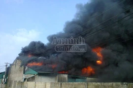 "Bà hỏa" thiêu rụi xưởng mộc, thiệt hại hơn 2 tỷ đồng