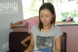 Nữ y tá bị gia đình hiệu trưởng đánh “hội đồng”