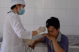 Lâm tặc tấn công cảnh sát giao thông