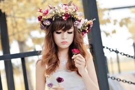 Ngắm thiếu nữ Việt xinh như búp bê