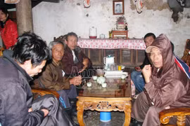 Tìm thấy thi thể 2/8 thuyền viên mất tích trên biển