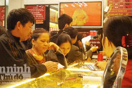 Nghị định về quản lý hoạt động kinh doanh vàng: Mũi tên trúng nhiều đích