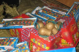 Bắt giữ hơn 140kg pháo lậu