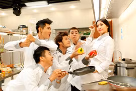 Lân Nhã, Will 365 "bỏ hát" đi làm phụ bếp