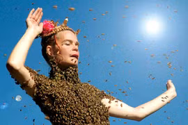 Những phụ nữ dám “thách thức quỷ dữ”