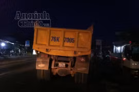 Một thanh niên chết thảm dưới gầm ô tô