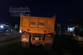 Một thanh niên chết thảm dưới gầm ô tô