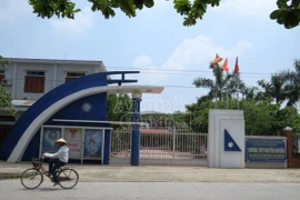 Nam sinh lớp 10 dùng dao đâm chết bạn ngay gần cổng trường 