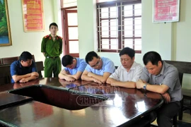 Bắt quả tang 4 cán bộ kiểm toán nhà nước đánh bạc