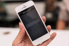 "Ngó" iPhone 5 đầu tiên xuất hiện Việt Nam