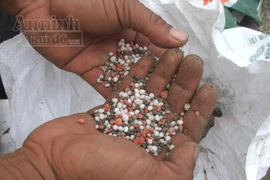 Phát hiện hơn 1,2 tấn phân bón giả ngay tại công ty cung ứng