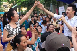 Dương Triệu Vũ - Thanh Thúy mang tiếng hát gửi tặng bệnh nhân nghèo