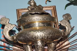 Lư đồng đồn hàng chục tỷ hoá ra chỉ vài trăm nghìn đồng