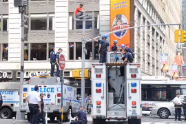 Quảng cáo quá đà