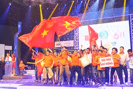 Robocon 2013: Ngôi vô địch lại "gọi tên" Lạc Hồng