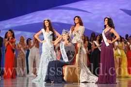 Chủ nhà Trung Quốc lên ngôi Miss World không thuyết phục