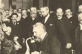 Alexander Graham Bell và đường dây điện thoại đầu tiên trên thế giới