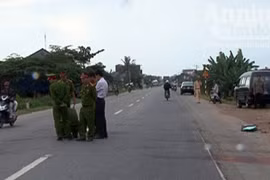 Xe không đèn lao trong đêm gây tai nạn, 4 người thương vong