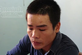 Trai làng hỗn chiến bằng đá, 2 người bị thương 