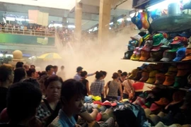 Hỏa hoạn chợ Đồng Xuân, một người bị bỏng