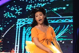 Hương Thảo khiến "phù thủy phải bó tay"!