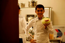 Dàn diễn viên phụ “nêm đậm hương vị” cho “nồi soup” Bếp hát