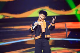 Liveshow 1 Giọng hát Việt nhí: HLV làm khó thí sinh