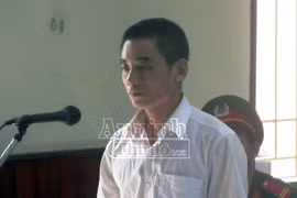 Nghịch tử sát hại mẹ ruột bình thản tại toà