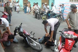 Bắt 8 đối tượng gây ra 17 vụ cướp giật 