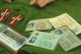 Bị truy nã, vẫn mạo danh công an đi lừa đảo