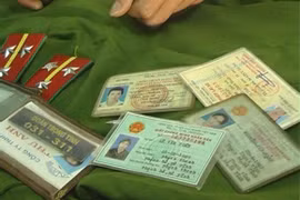 Bị truy nã, vẫn mạo danh công an đi lừa đảo