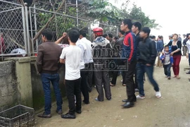 Can ngăn đánh nhau, 1 người đàn ông bị đâm chết