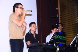 Đội Quốc Trung: Sẽ chỉ hát các ca khúc tiếng Việt