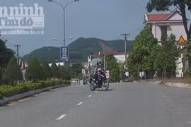 Chỉnh tình trạng vi phạm Luật giao thông do “gần nhà xa ngõ”