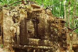 Khai quật thêm 2 di tích cổ của nền văn minh Maya