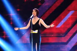 Sau Anh Thúy, Pha Lê cũng đến X-factor để "hâm nóng" tên tuổi