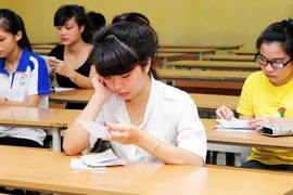 Gợi ý cách giải đề thi tuyển sinh Đại học năm 2013 môn Địa lí