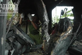 Nửa đêm, ôtô để trong ga-ra bốc cháy đùng đùng